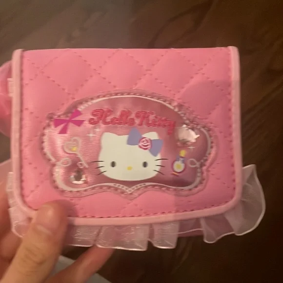 Hello Kitty Wallet - Picture 5 of 5